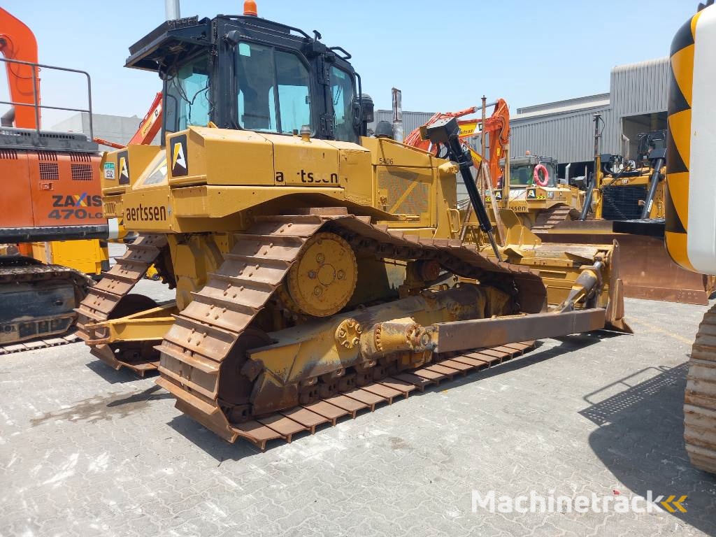 CAT D6R LGP (Abu Dhabi)