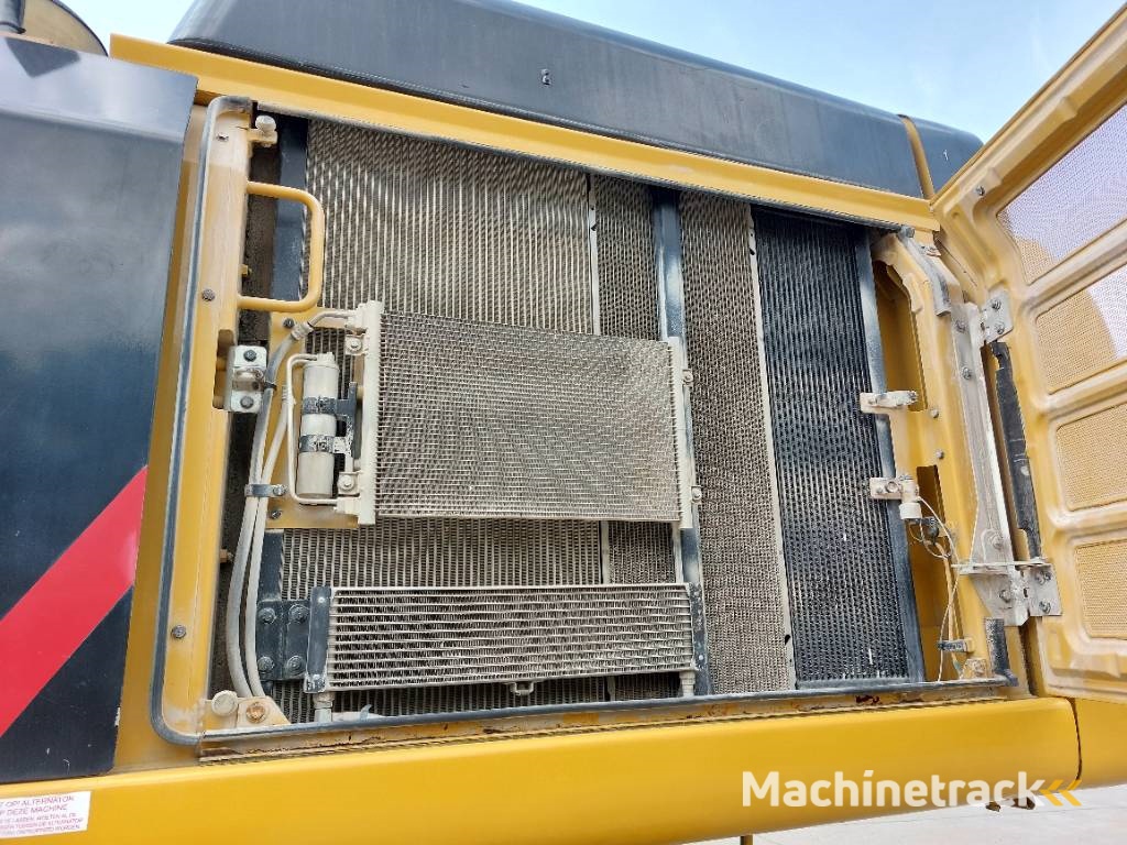 CAT 352 FL XE MHD (17m demolition)