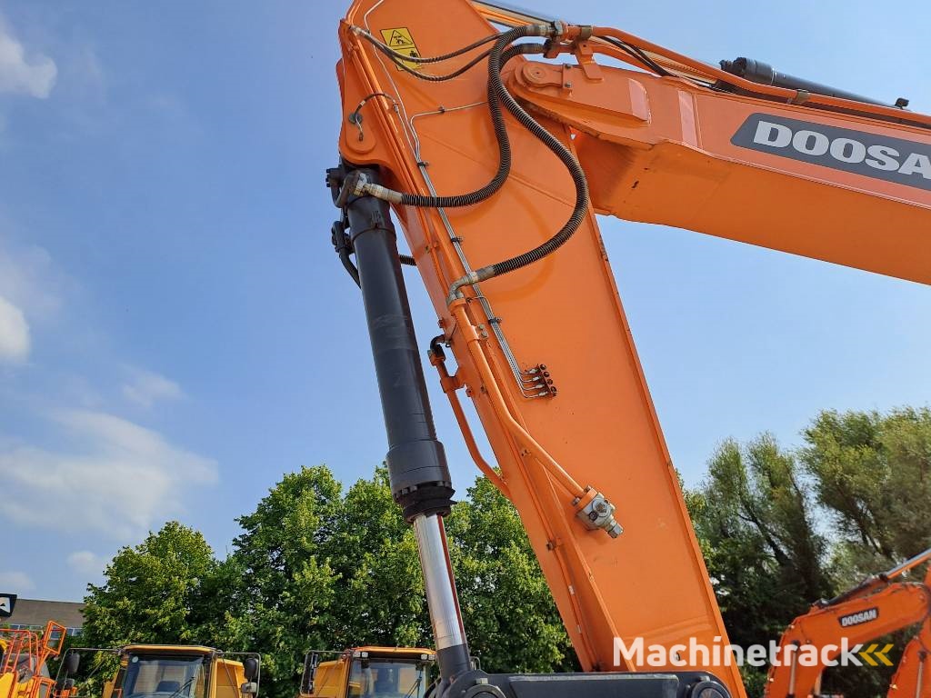 Doosan DX530LC-7M