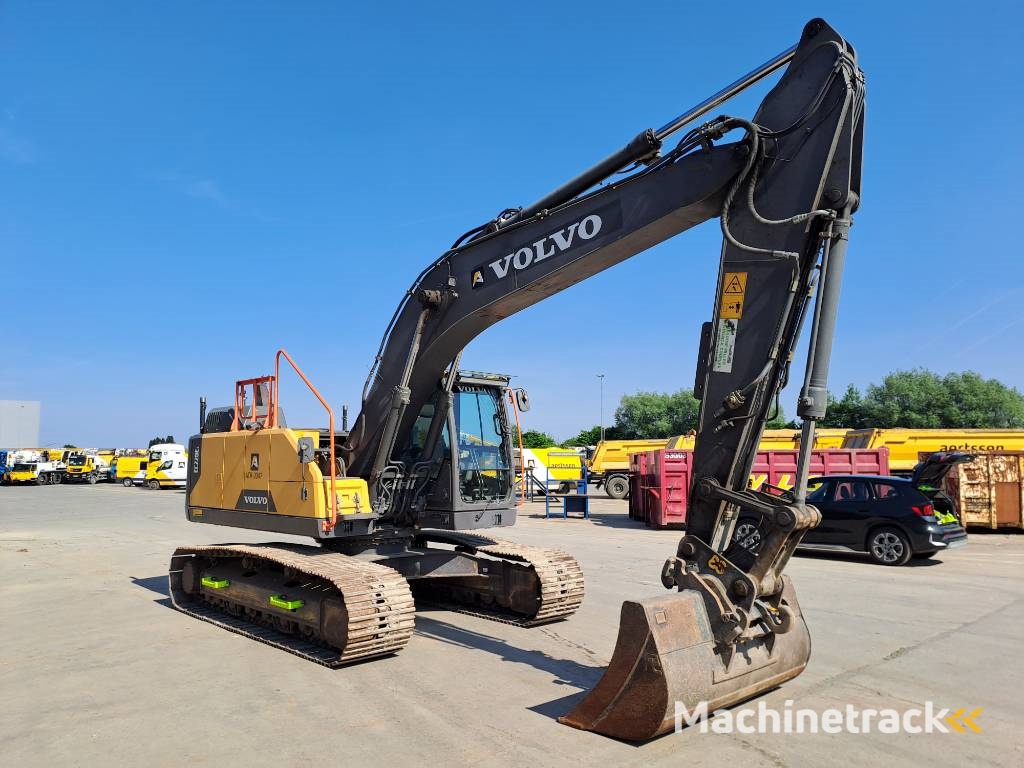 Volvo EC220EL