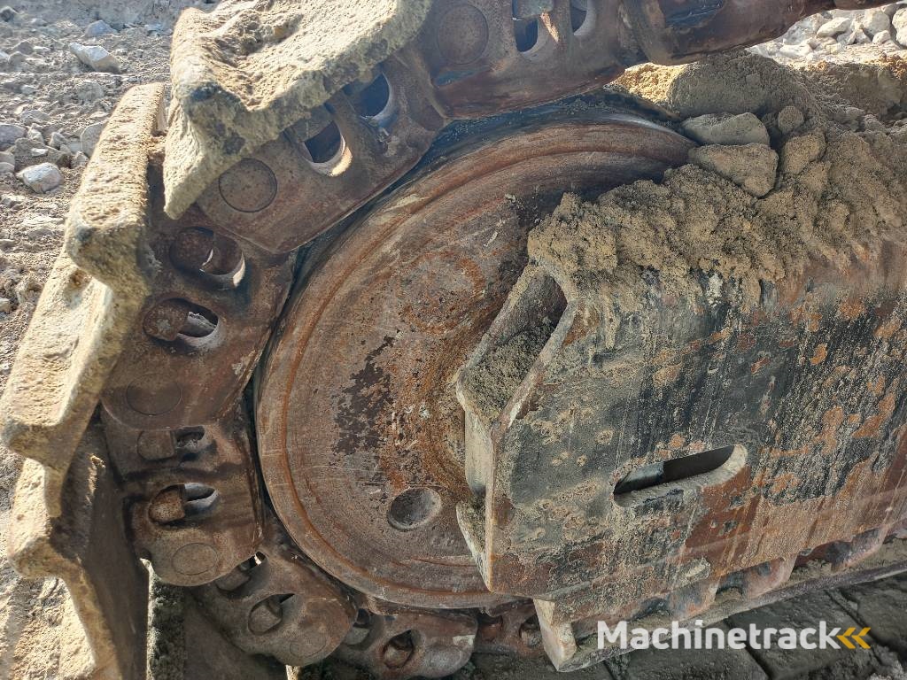 Hitachi EX 1200-6 Longreach 28m (Abu Dhabi)