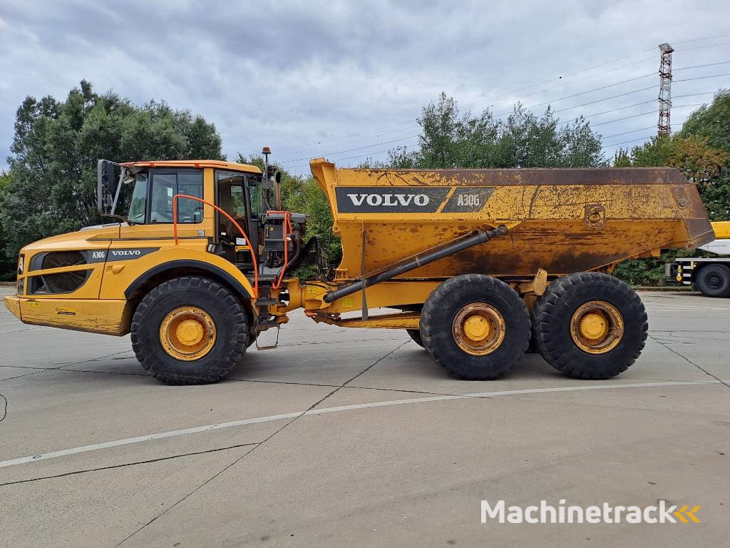 Volvo A30G(2pieces available)