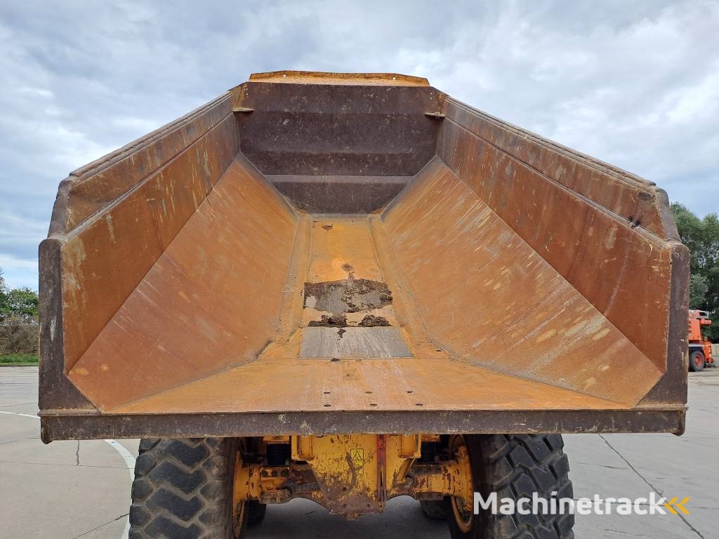 Volvo A30G(2pieces available)