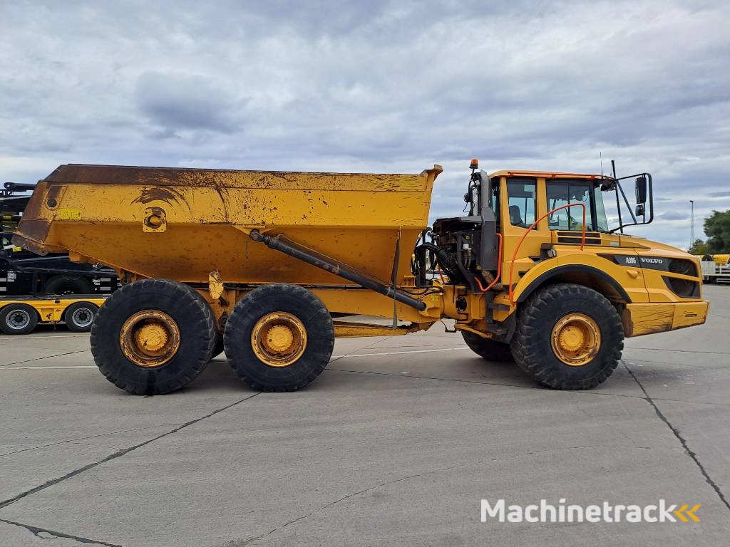 Volvo A30G(2pieces available)