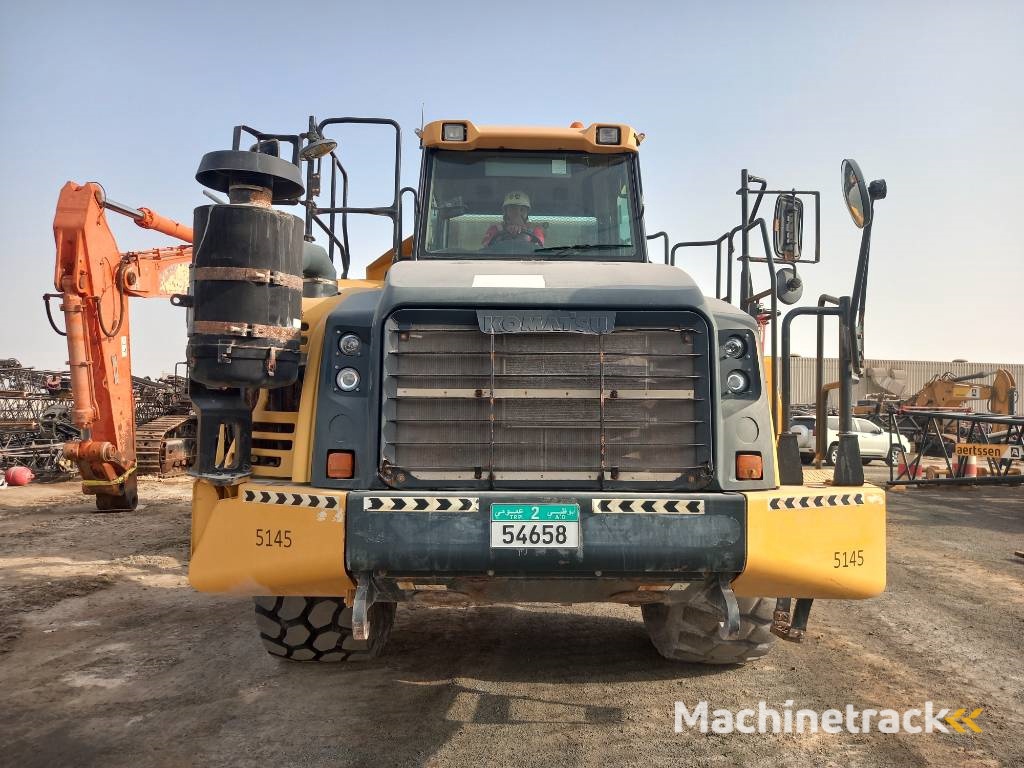 Komatsu HM400-3R (4 pcs available in Abu Dhabi)