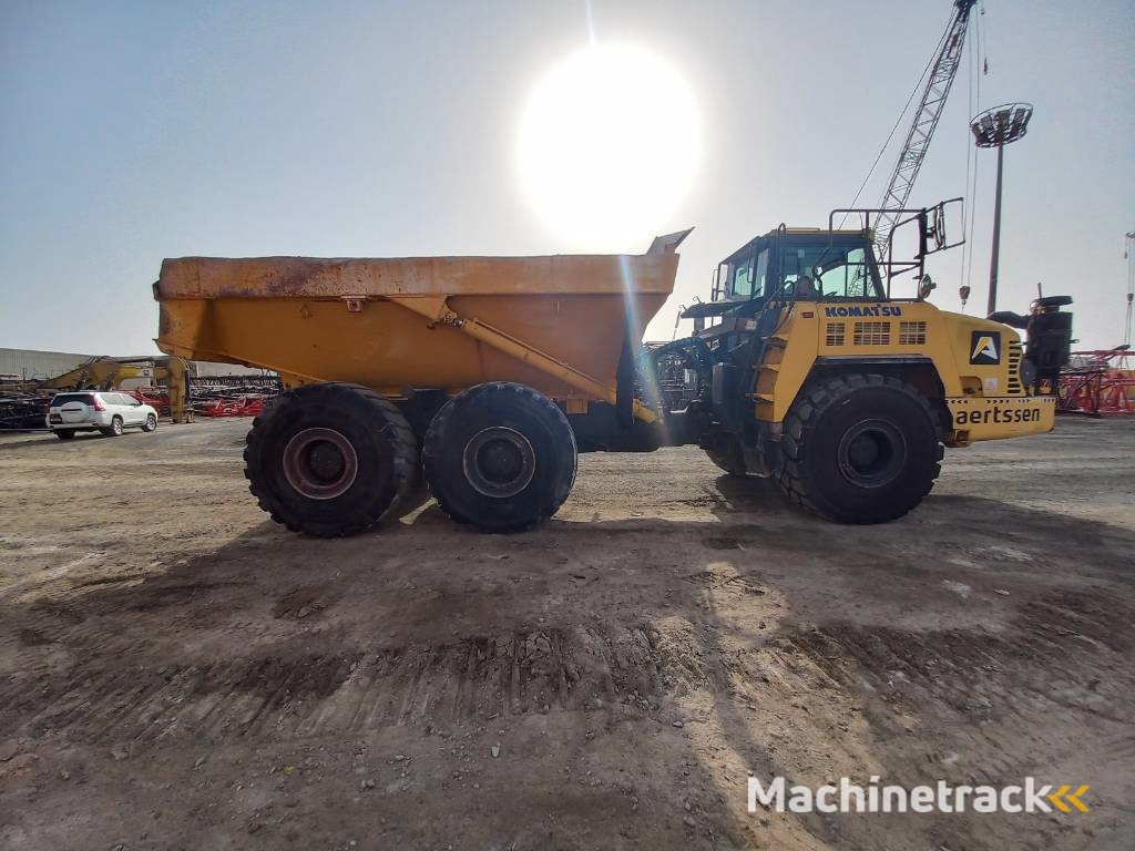 Komatsu HM400-3R (4 pcs available in Abu Dhabi)