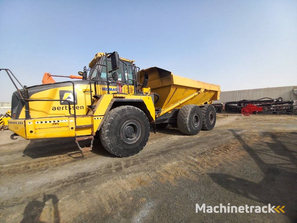 Komatsu HM400-3R (4 pcs available in Abu Dhabi)