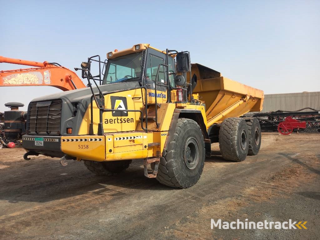 Komatsu HM400-3R (4 pcs available in Abu Dhabi)