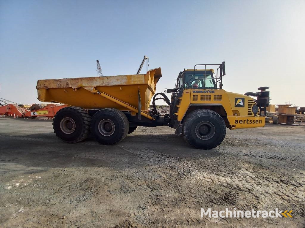 Komatsu HM400-3R (4pcs available in Abu Dhabi)