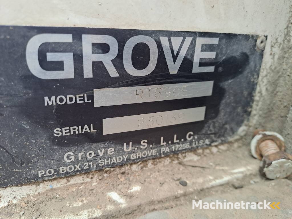 Grove RT890E