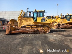 komatsu-d155a-6r-4-pcs-available-in-abu-dhabi
