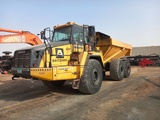 Minituur van Komatsu HM400-3R (4 pcs available in Abu Dhabi)