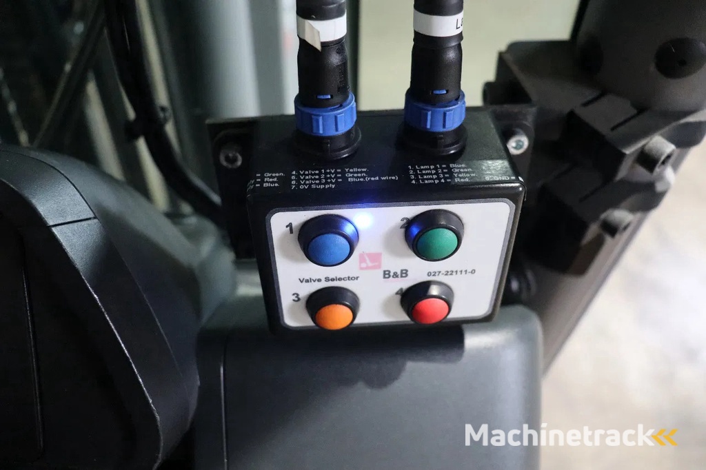 Jungheinrich TFG 320s