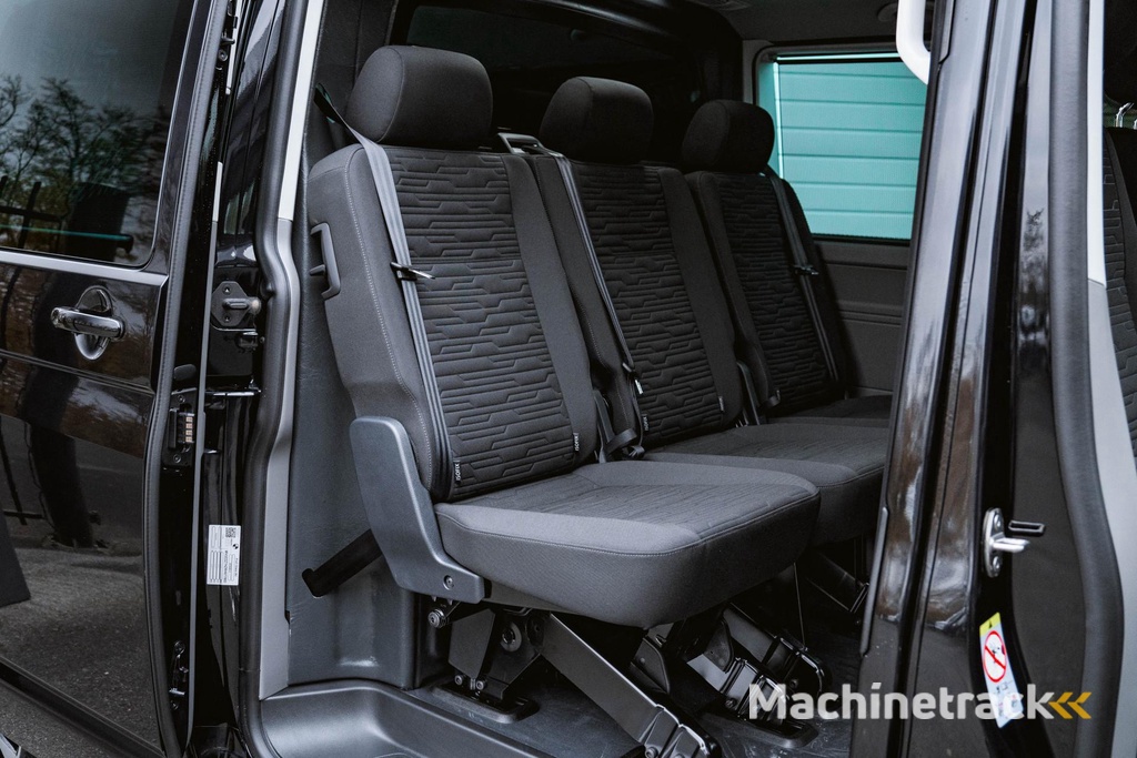 Volkswagen Transporter T6.1 Caravelle 2.0 TDI 150 PK DSG CARAVELLE L2H1 ACC | LED | Digital Cockpit | Virtual Cockpit |