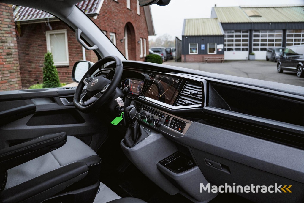 Volkswagen Transporter T6.1 2.0 TDI 150 PK DSG CARAVELLE L2H1 DUB/CAB A-Deuren ACC | LED | Digital Cockpit | Leder | Apple Carplay/Android Auto