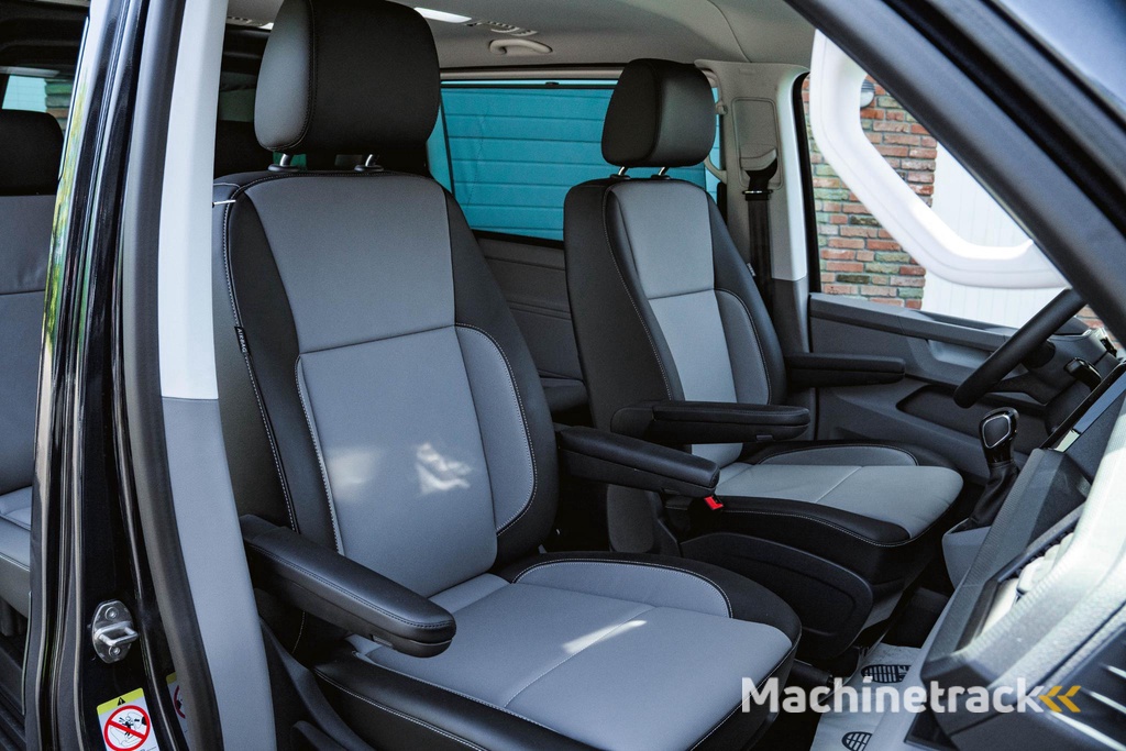 Volkswagen Transporter 2.0 TDI L2H1 204 PK DSG FULL OPTIONS DUB/CAB 204 PK DSG A-KLEP FULL OPTIONS DUB/CAB