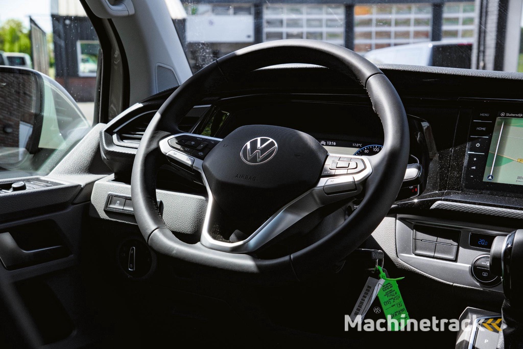 Volkswagen Transporter 2.0 TDI L2H1 150PK DSG DUB/CAB Caravelle T6.1 150 PK DSG DUB/CAB