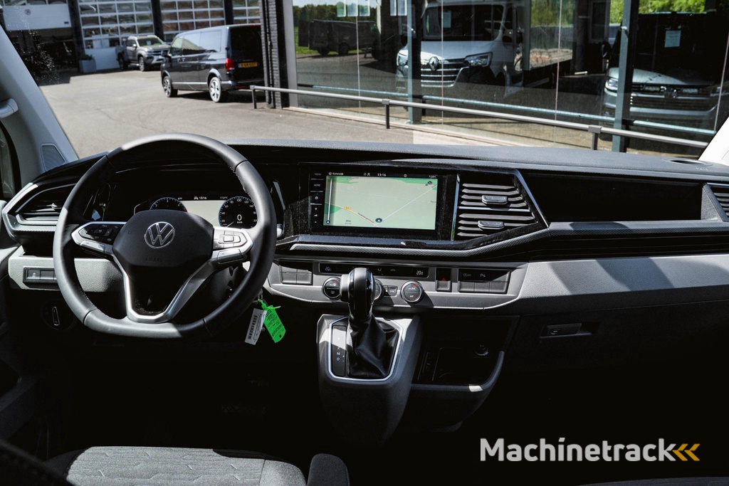 Volkswagen Transporter 2.0 TDI L2H1 150PK DSG DUB/CAB Caravelle T6.1 150 PK DSG DUB/CAB