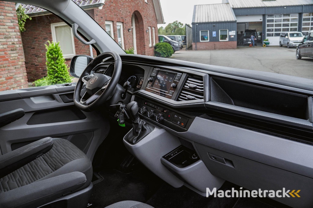 Volkswagen Transporter T6.1 CARAVELLE 150pk DSG DC Elektrische schuifdeur