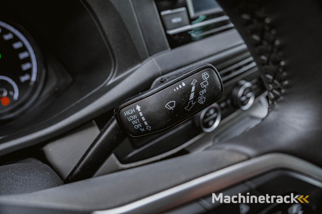 Volkswagen Transporter T6.1 CARAVELLE 150pk DSG DC Elektrische schuifdeur