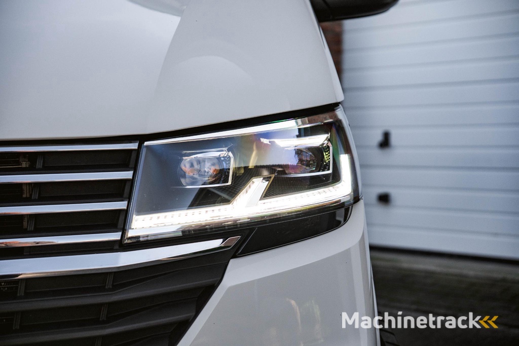 Volkswagen Caravelle 4-MOTION 204pk Highline CARAVELLE DSG L2H1