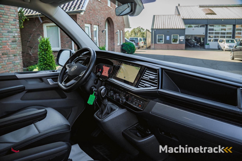 Volkswagen Caravelle 4-MOTION 204pk Highline CARAVELLE DSG L2H1