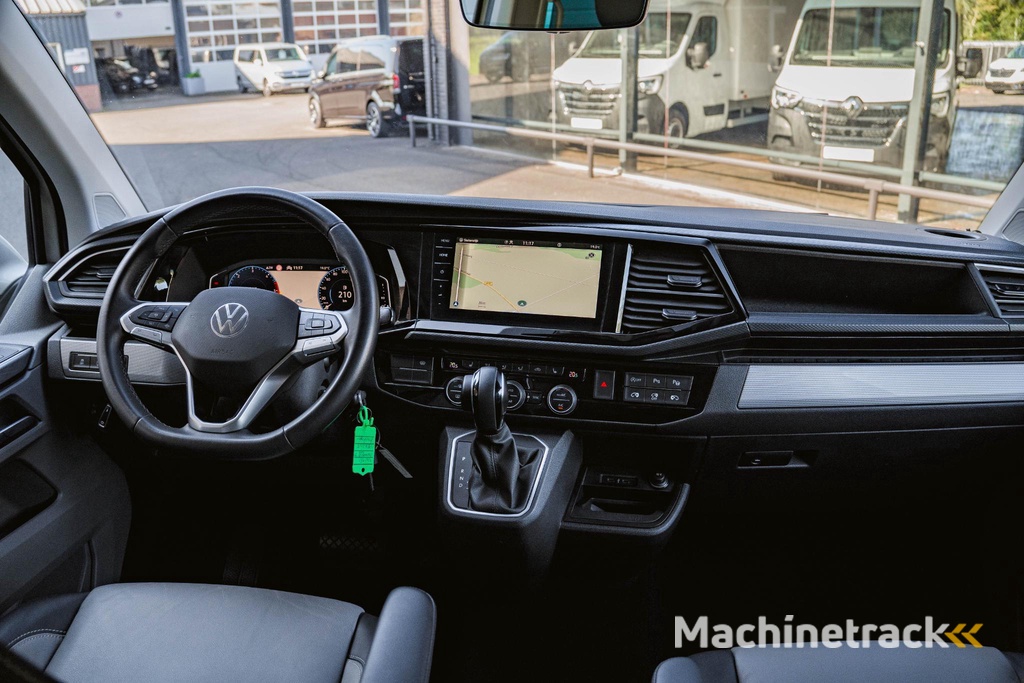 Volkswagen Caravelle 4-MOTION 204pk Highline CARAVELLE DSG L2H1