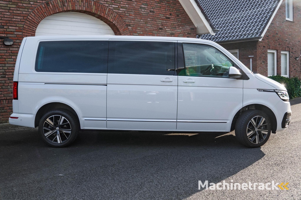 Volkswagen Transporter 2.0 TDI 204 pk L2H1 Highline 2x Elek. Schuifdeur