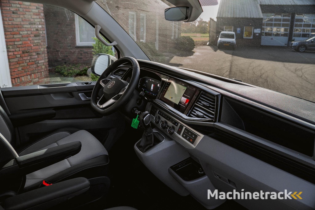 Volkswagen Transporter 2.0 TDI 204 pk L2H1 Highline 2x Elek. Schuifdeur