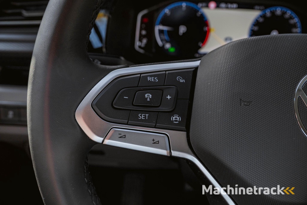 Volkswagen Transporter 2.0 TDI 204 pk L2H1 Highline 2x Elek. Schuifdeur