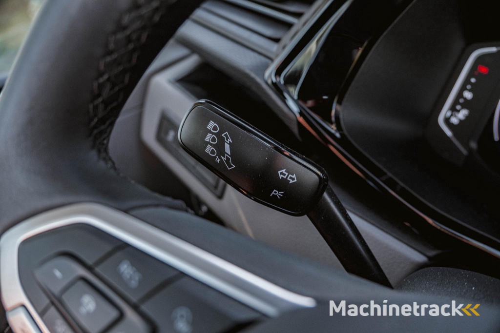 Volkswagen Transporter 2.0 TDI 204 pk L2H1 Highline 2x Elek. Schuifdeur