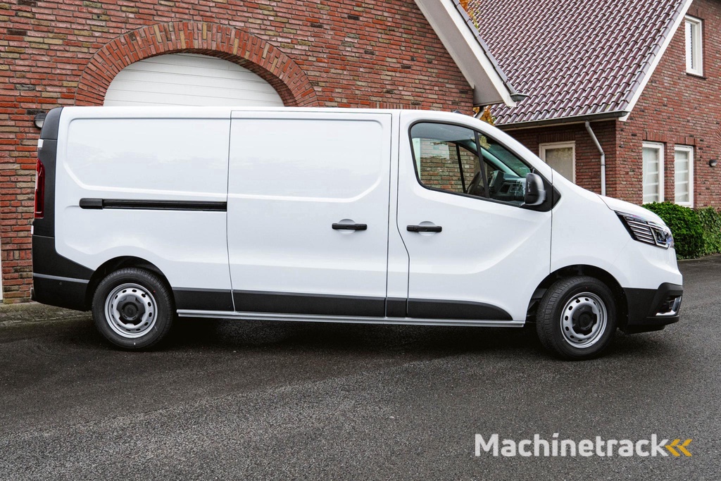 Renault Trafic 2.0 Blue dCi 150 pk L2H1 BPM Vrij, Apple Carplay