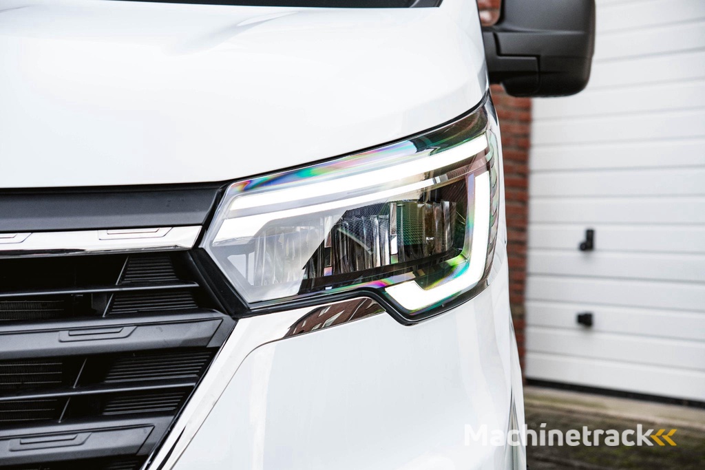 Renault Trafic 2.0 Blue dCi 150 pk L2H1 BPM Vrij, Apple Carplay