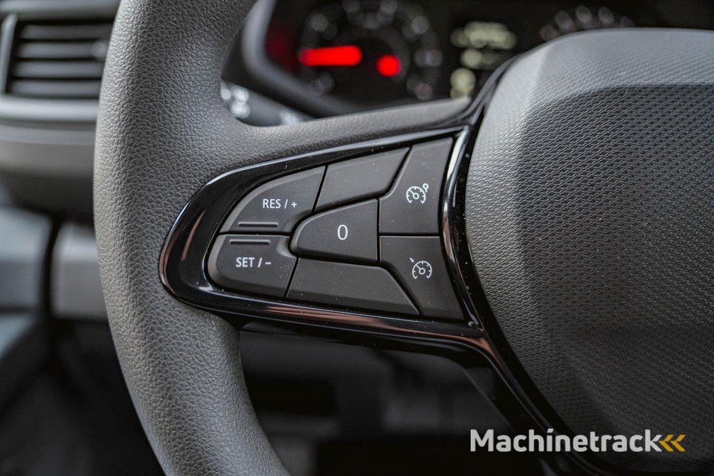 Renault Trafic 2.0 Blue dCi 150 pk L2H1 BPM Vrij, Apple Carplay