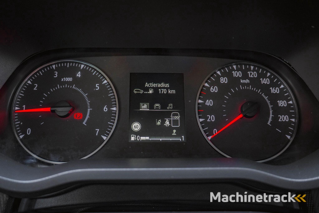 Renault Trafic 2.0 Blue dCi 150 pk L2H1 BPM Vrij, Apple Carplay