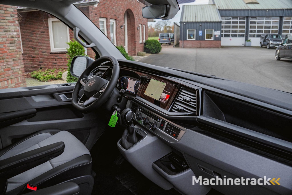 Volkswagen Transporter 2.0 TDI 204PK DSG L2H1 DUB/CAB LED LEDER ACC Volkswagen Transporter 2.0 TDI L2H1 32 DC