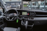 Minituur van Volkswagen Transporter 2.0 TDI 204PK DSG L2H1 DUB/CAB LED LEDER ACC Volkswagen Transporter 2.0 TDI L2H1 32 DC