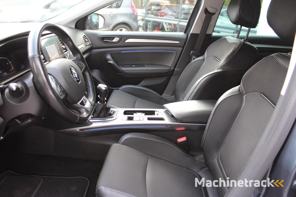 Renault Mégane Estate 1.3 TCe Intens 140 pk