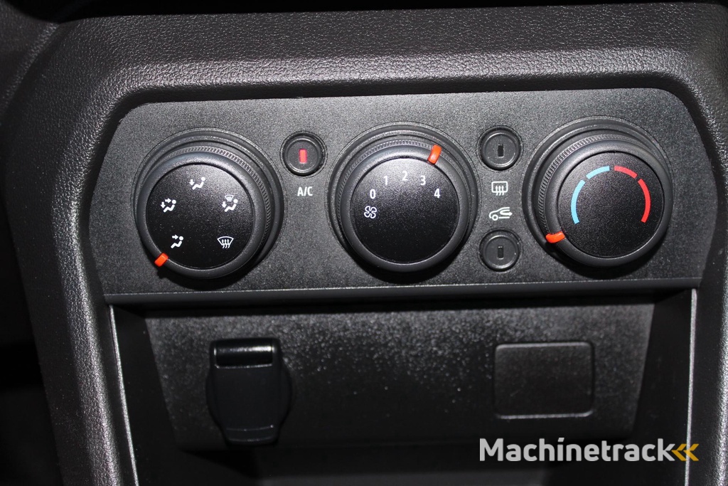 Dacia Sandero Stepway TCE 90 Essential Trekhaak