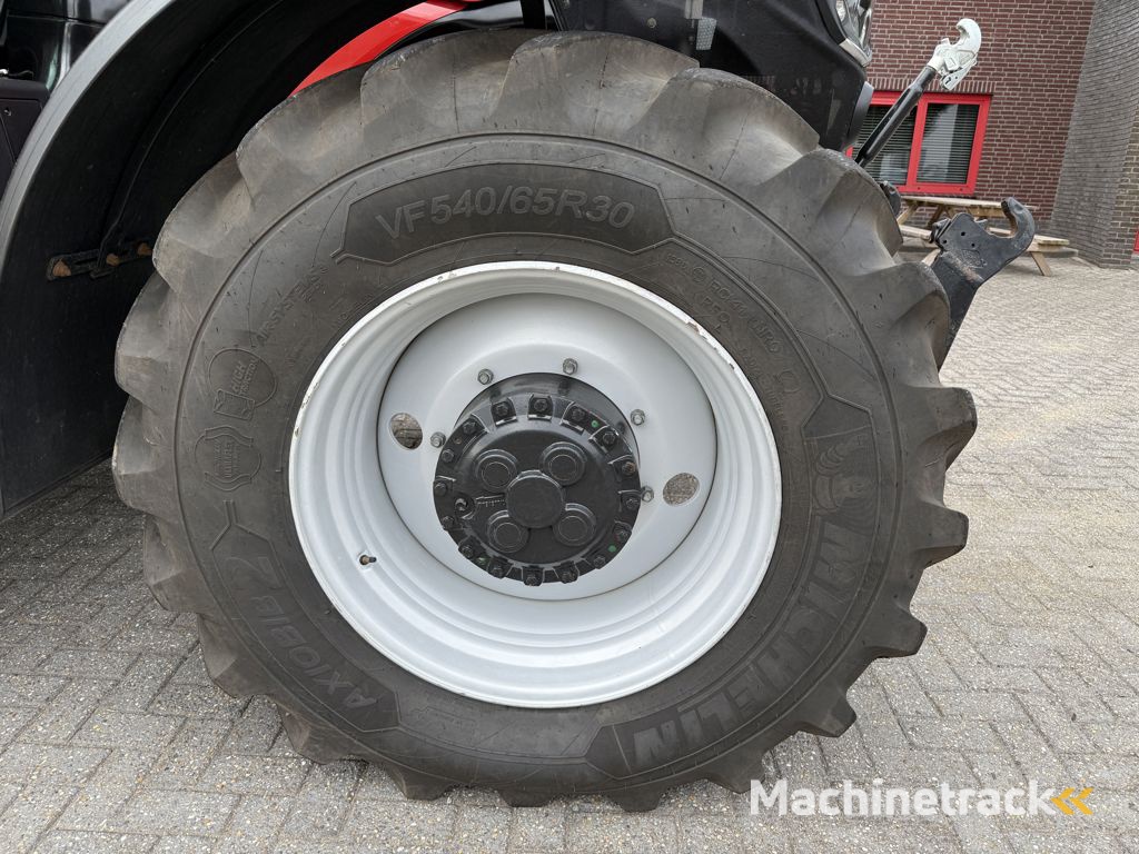 Case IH PUMA 240 CVX Stage V