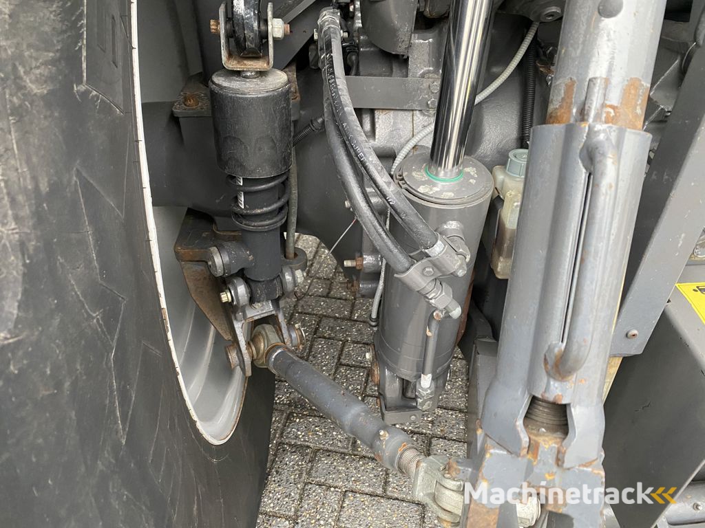 Massey Ferguson 7726S Dyna VT