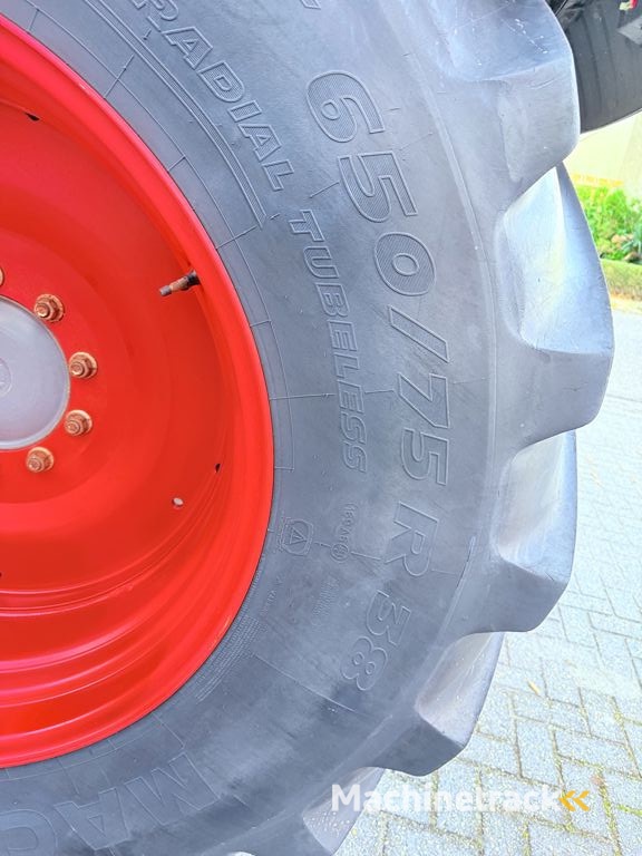 Fendt 724 S4 Profi Plus