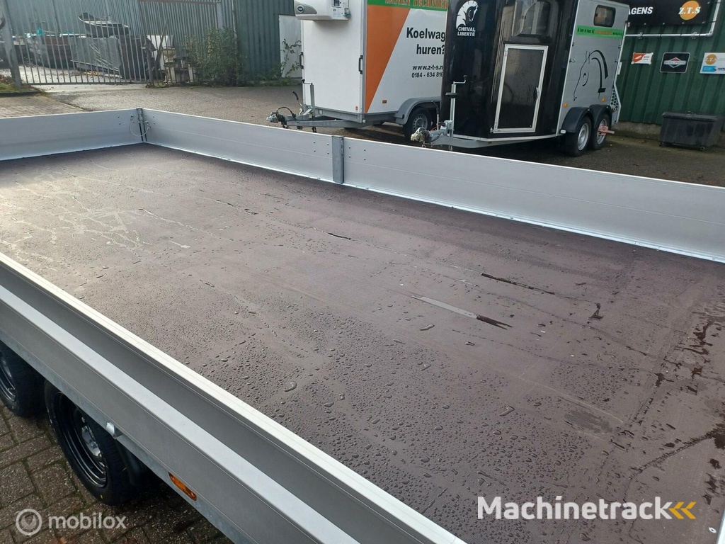 Hapert Azure H3 plateauwagen 3 asser