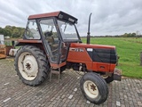 Minituur van Fiat Agri 72-94 2wd met kruipbak