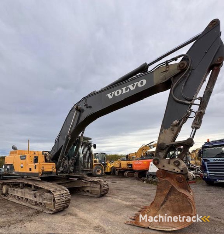 Volvo EC300-D