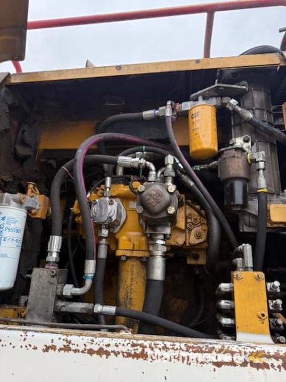 Caterpillar M325D-MH