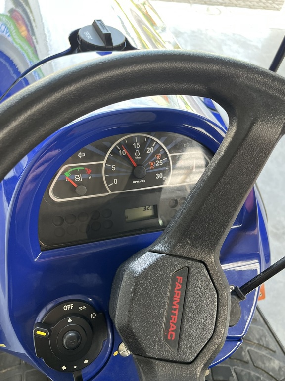 Farmtrac FT26HST DEMO