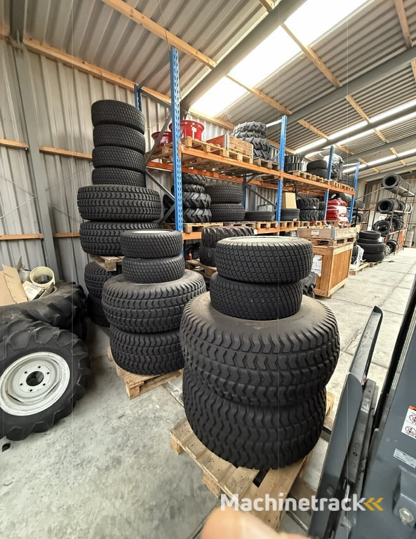 Akker- en gazonbanden voor tuin- en parkmachines + set aanhanger/caravan banden