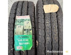 akker--en-gazonbanden-voor-tuin--en-parkmachines-set-aanhanger-caravan-banden