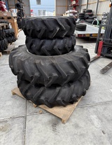 Thumbnail of Akker- en gazonbanden voor tuin- en parkmachines + set aanhanger/caravan banden